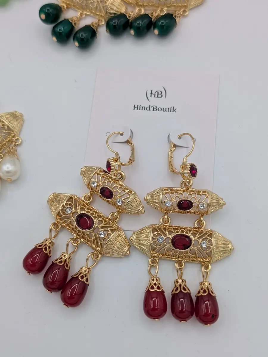 boucle d'oreille or bordeaux 1