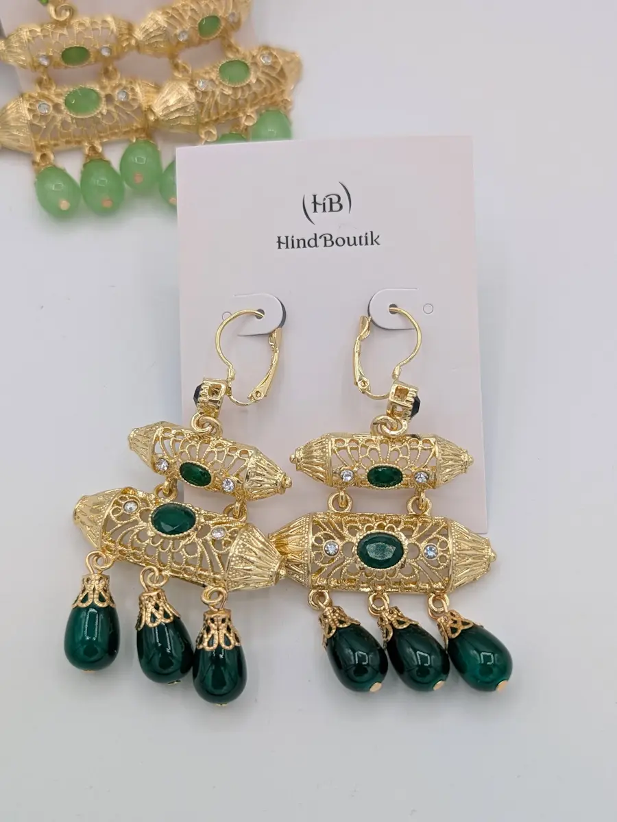 boucle d'oreille or vert foncé 1