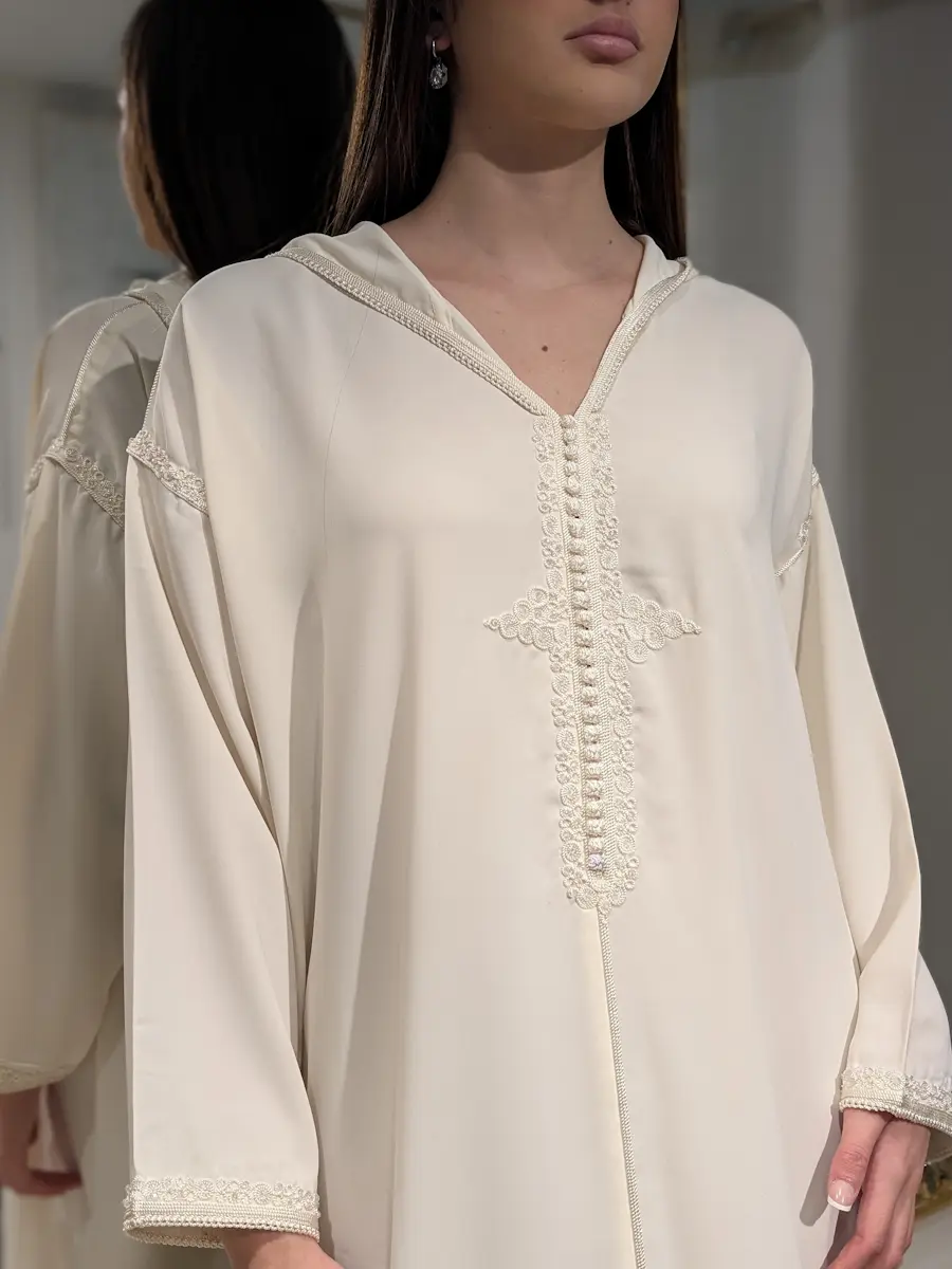 aya blanche (2)
