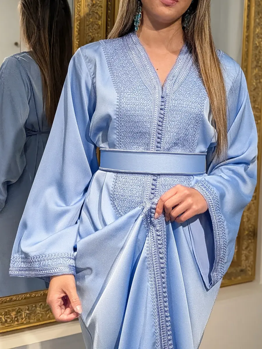 caftan broderie bleu ciel 4