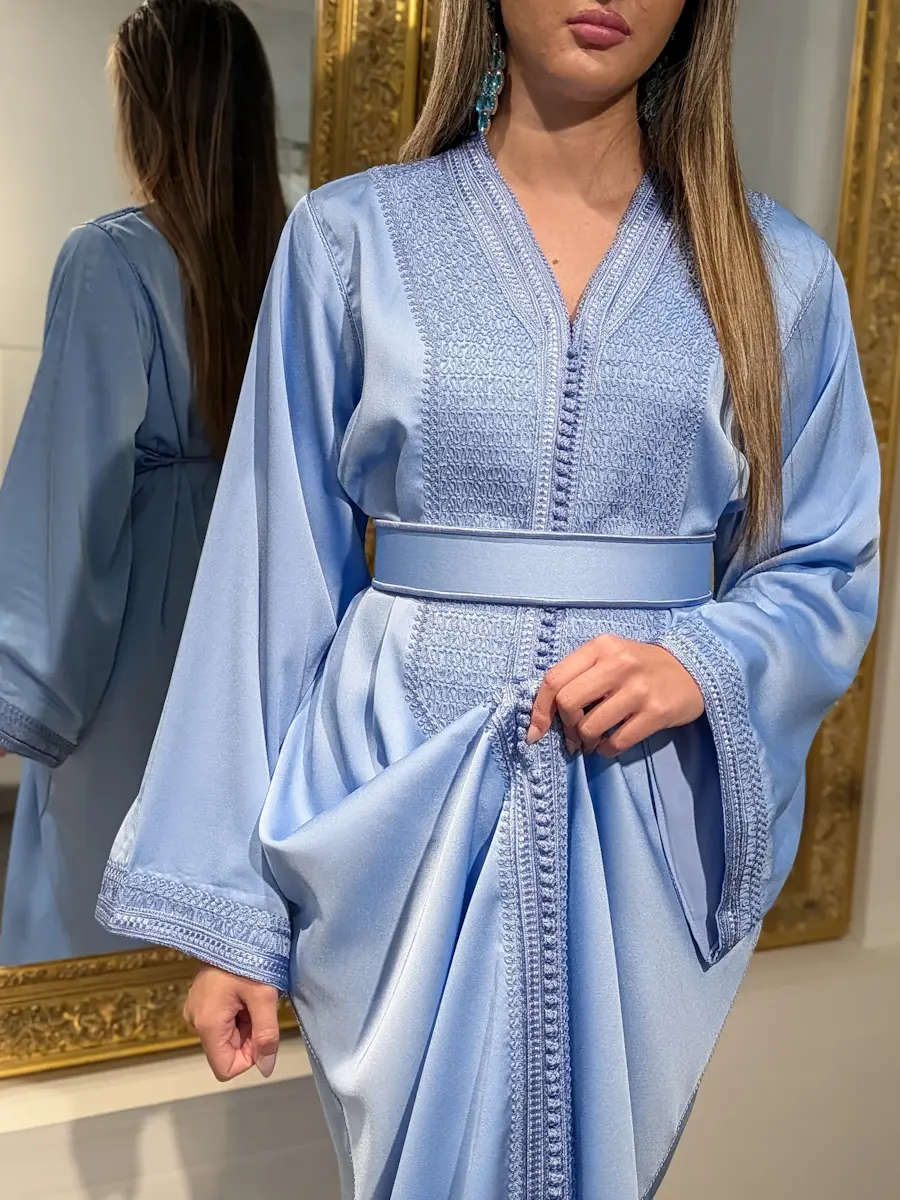 caftan broderie bleu ciel 5