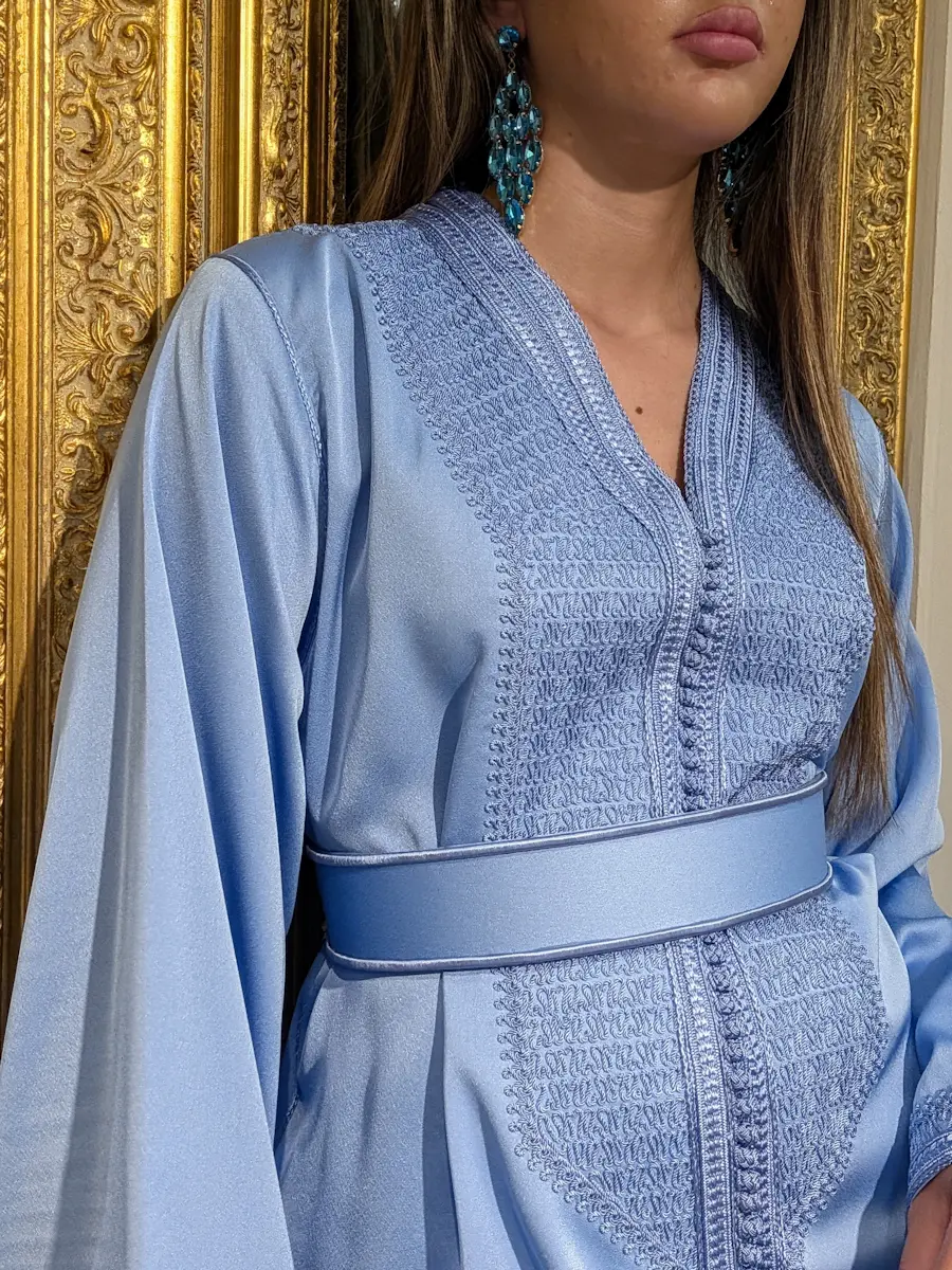 caftan broderie bleu ciel 8