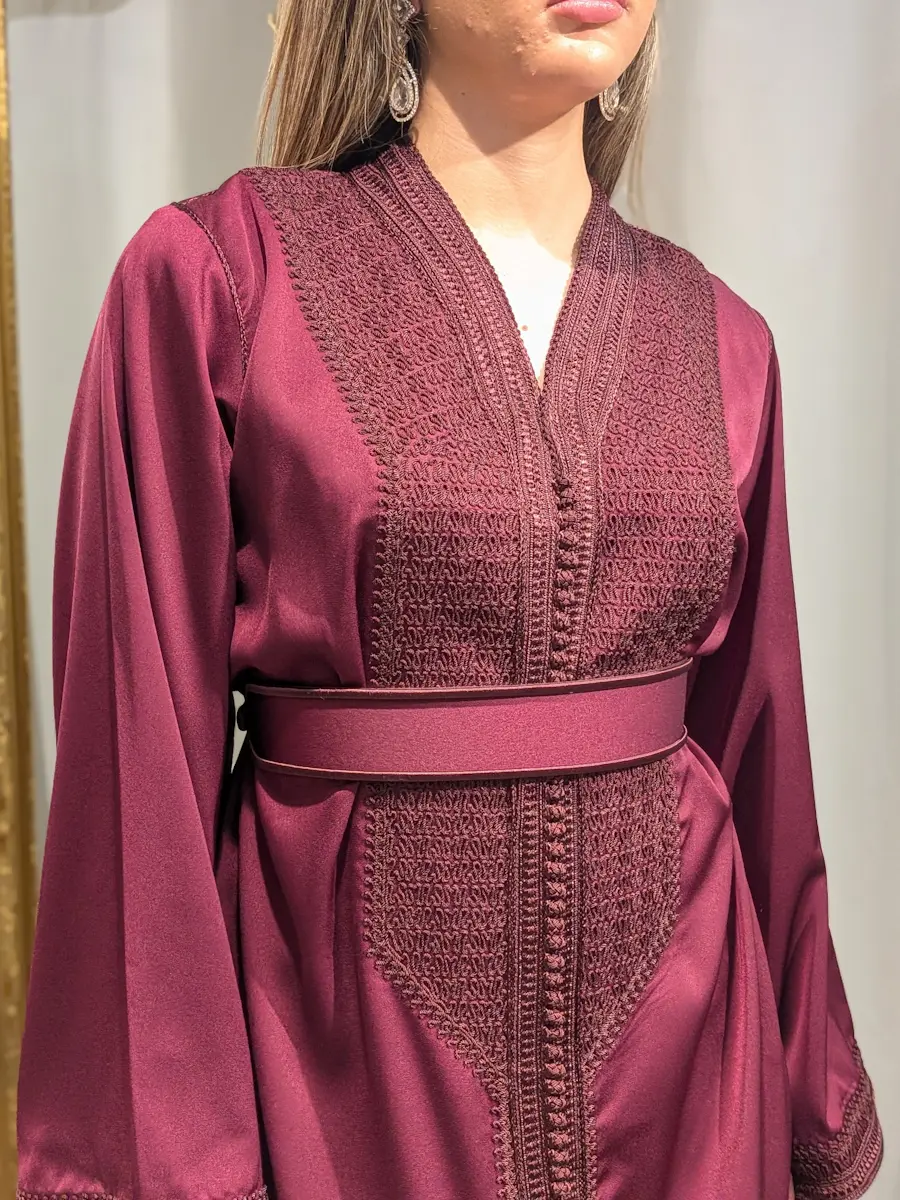 caftan broderie bordeaux 12