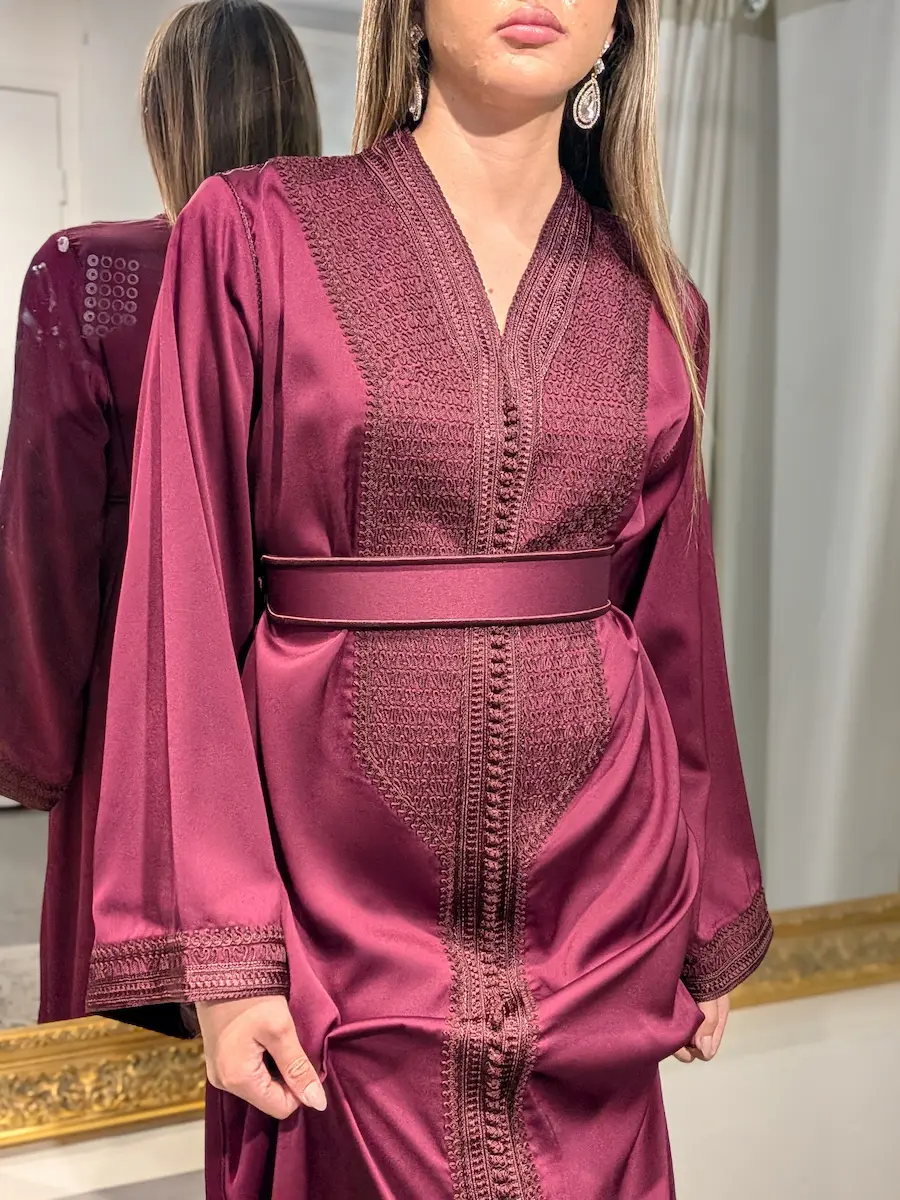 caftan broderie bordeaux 3