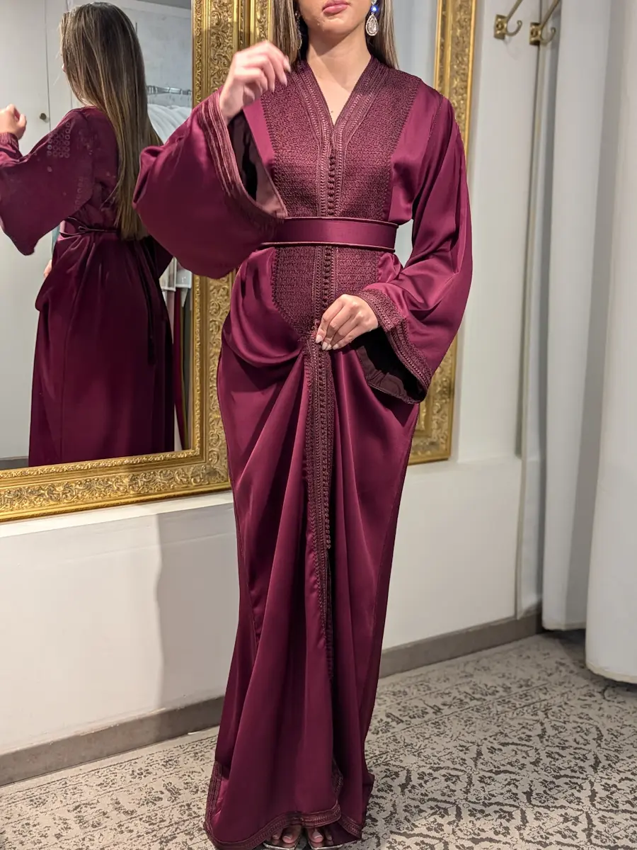 caftan broderie bordeaux 9