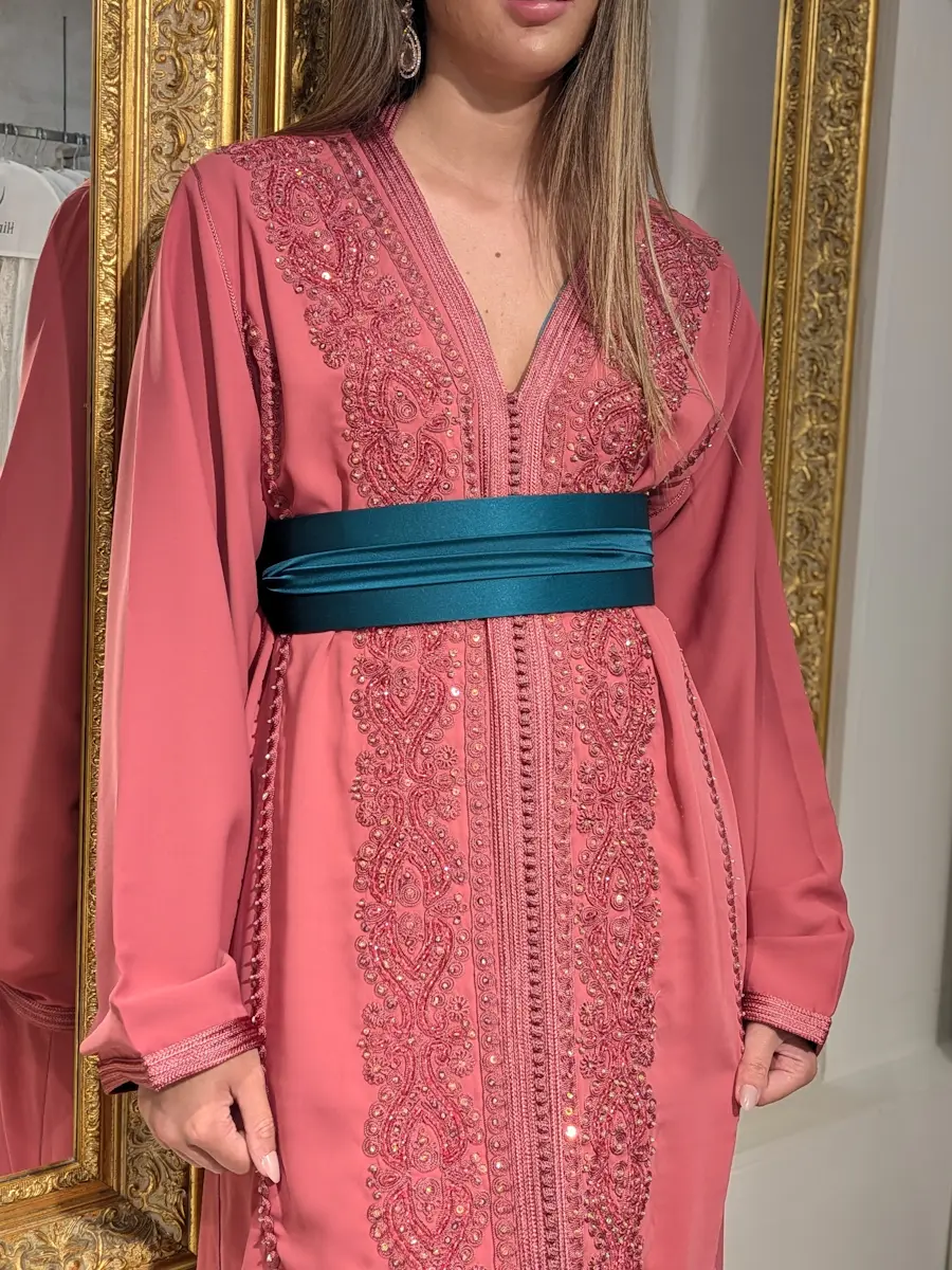 caftan broderie vieux rose (copie)