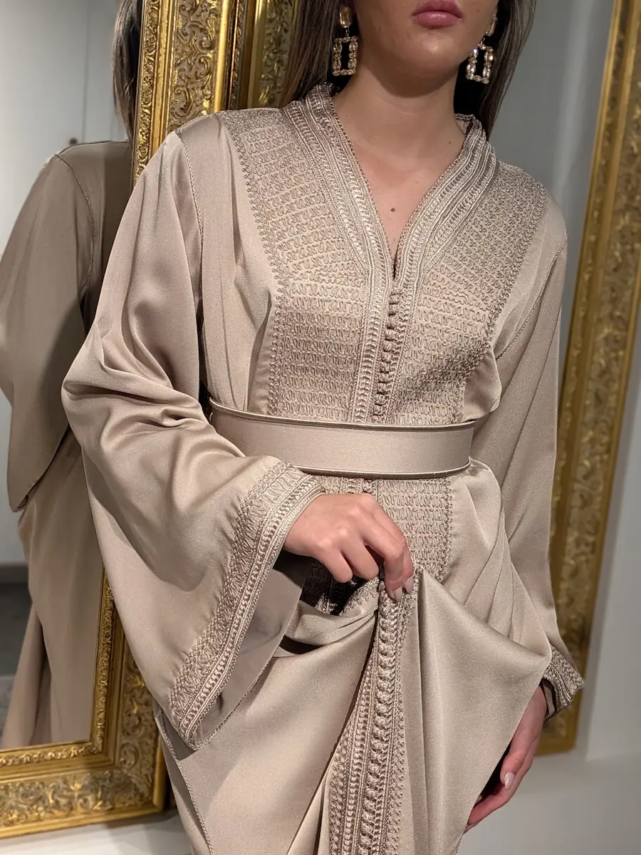 caftan broderie bordeaux (copie)